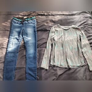 girl 10 skinny jeans and graphic long sleeve tee